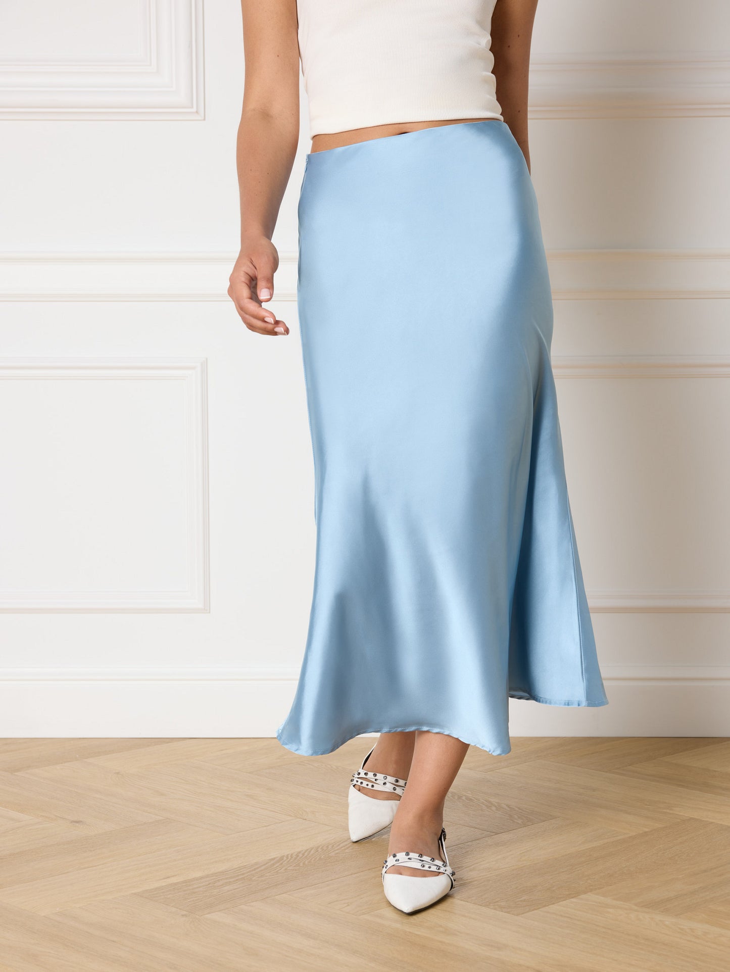 Audrey satin skirt